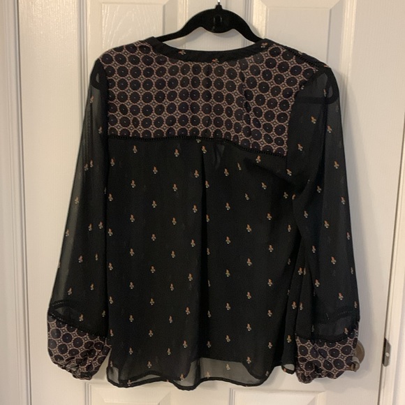 Black Patterned Sheer Blouse - Picture 5 of 5